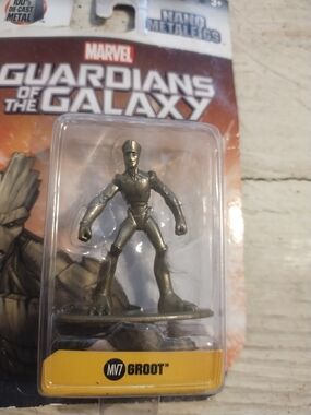 Nano metalfigs jada toys marvel of the galaxy Groot 2 inches high Di Metali Gold